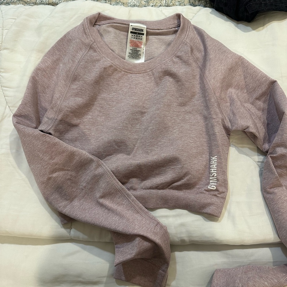 Gymshark top